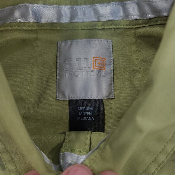 5.11 Tactical Shirt Womens Medium Spitfire Shooting Button Roll Sleeve Mosstone - Picture 6 of 7